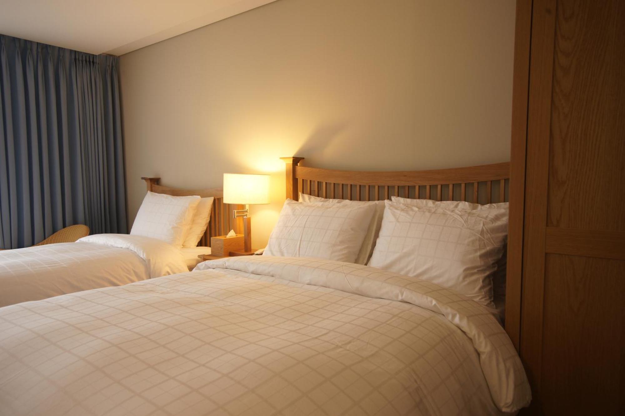 Illeinn Hotel Szogüpho Kültér fotó