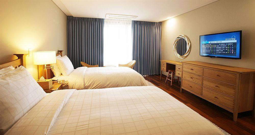 Illeinn Hotel Szogüpho Kültér fotó