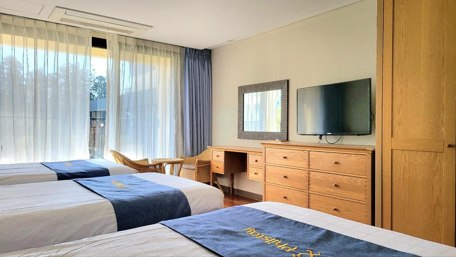 Illeinn Hotel Szogüpho Kültér fotó