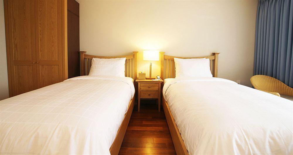 Illeinn Hotel Szogüpho Kültér fotó